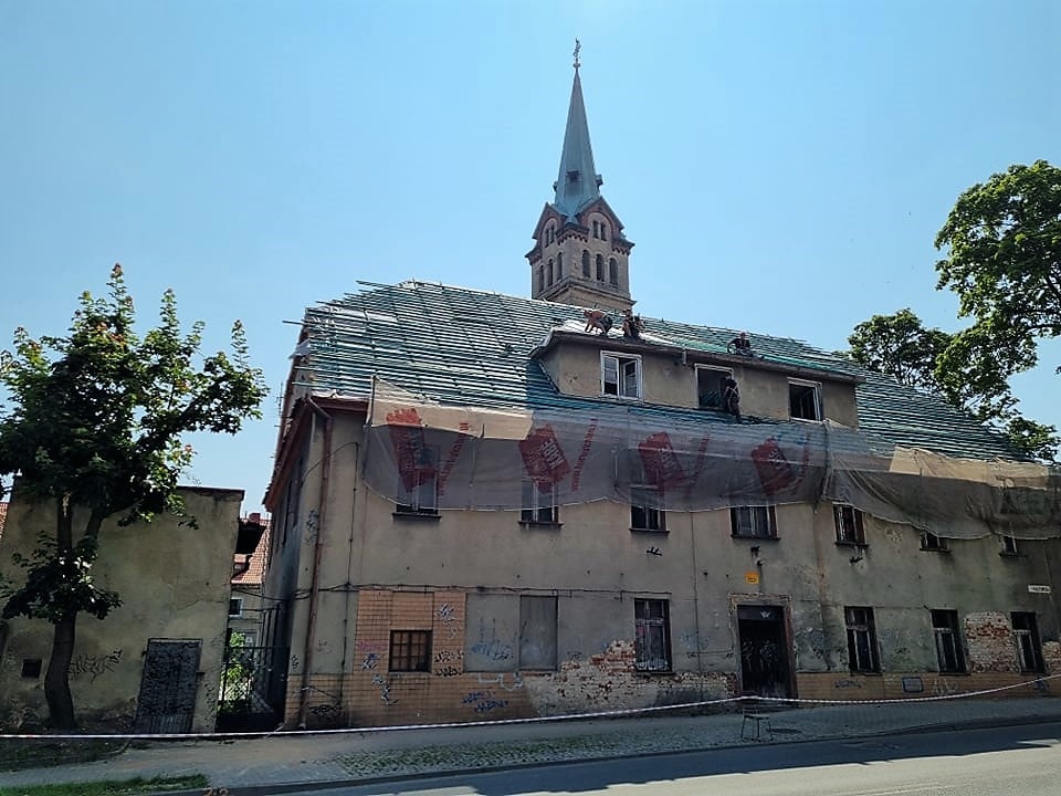 Budynek przy placu Kościelnym