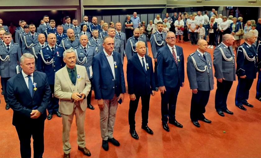 Wśród wyróżnionych przedstawicieli samorządu terytorialnego burmistrz Bielawy Andrzej Hordyj