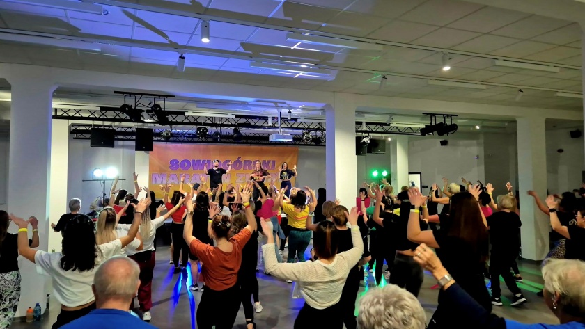 Uczestnicy IV Sowiogórskiego Maratonu ZUMBY