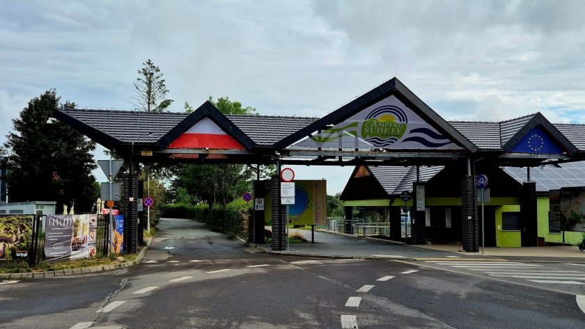 Wejście na Camping Sudety