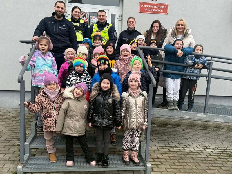 Spotkania policjantów z dziećmi