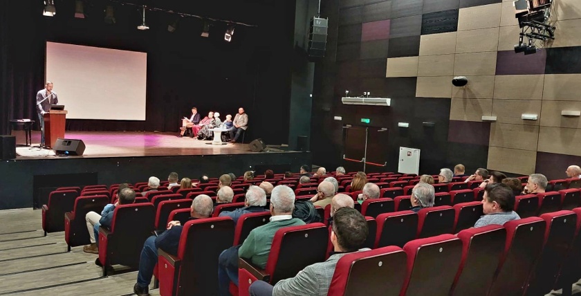 Uczestnicy konferencji popularno-naukowej