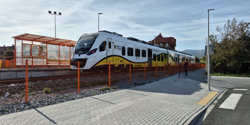 Przystanek Kolei Dolnośląskich w Bielawie