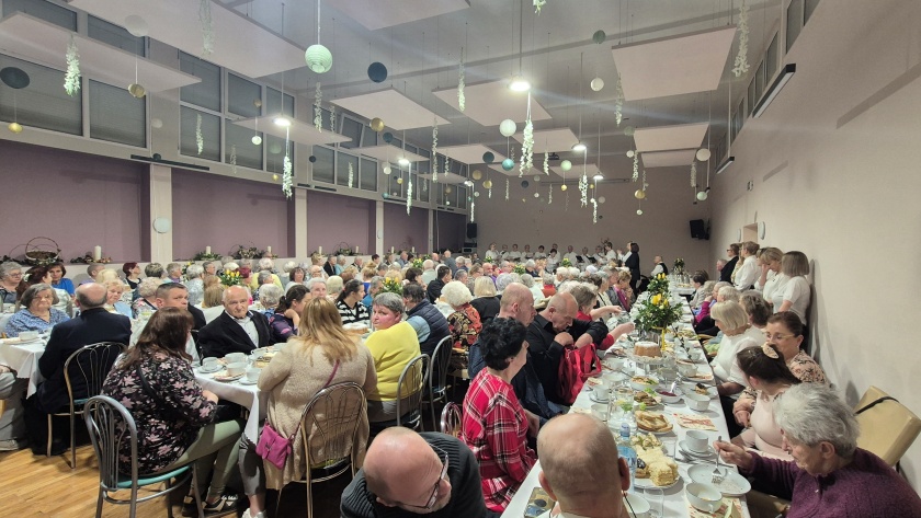 Spotkanie Wielkanocne w bielawskim Zespole Ośrodków Wsparcia