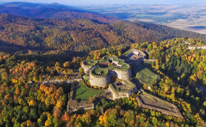 Twierdza Srebrnogórska - Pomnik Historii 